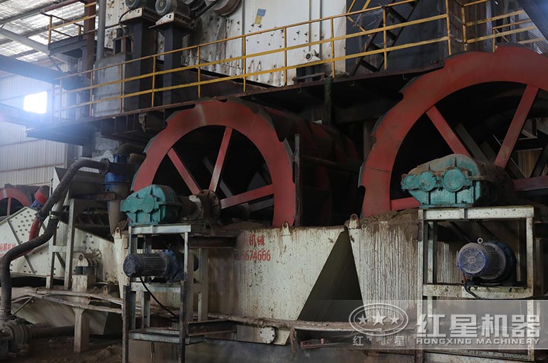 一小时160吨洗沙机现场 一小时160吨洗沙机现场