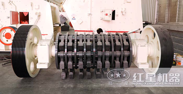 重锤式碎石机转子、板锤