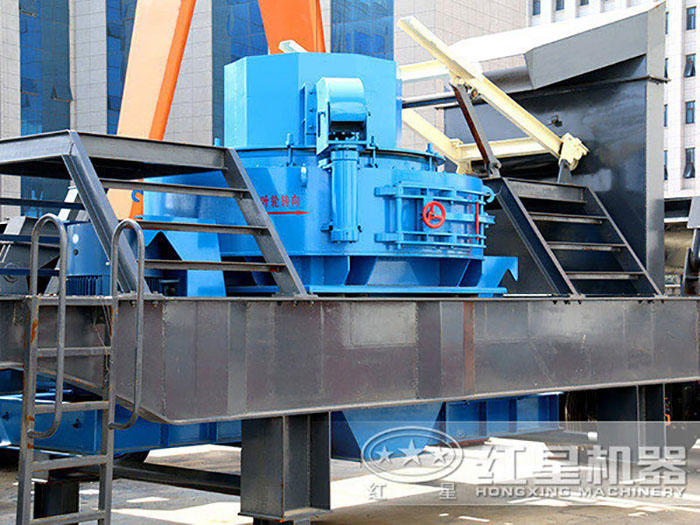 常与移动式破碎站搭配的制砂机 常与移动式破碎站搭配的制砂机