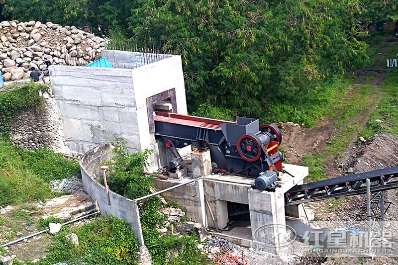 颚式粉碎机安装现场 颚式粉碎机安装现场