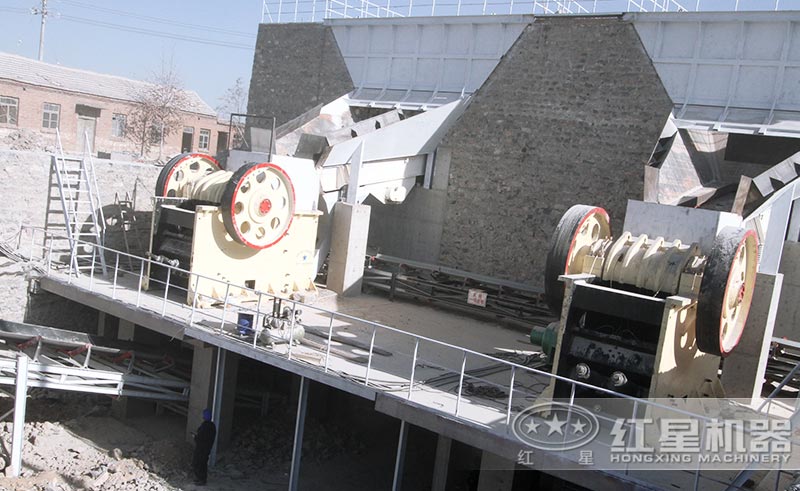 安徽花岗岩破碎制砂生产线安装现场 安徽花岗岩破碎制砂生产线安装现场