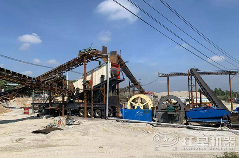 移动式制砂机现场 移动式制砂机现场