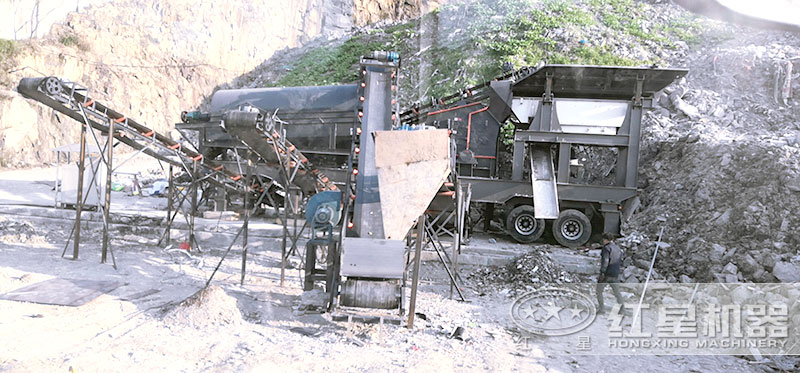 大型车载移动式粉石机搭载反击破碎机 大型车载移动式粉石机搭载反击破碎机