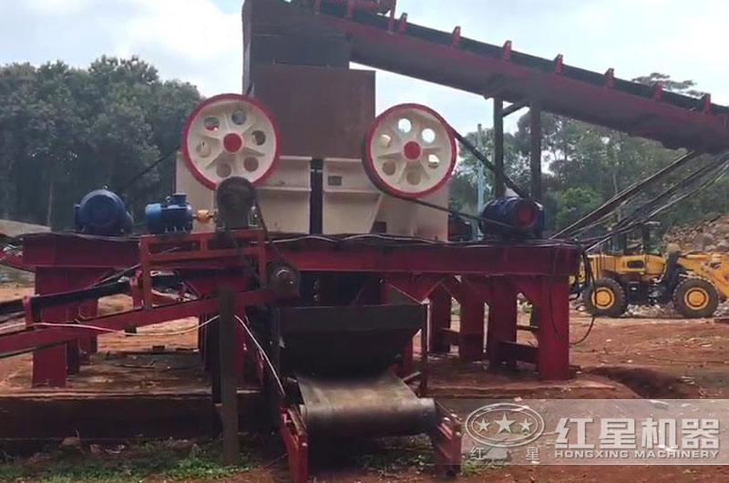 小型鄂破生产线现场 小型鄂破生产线现场