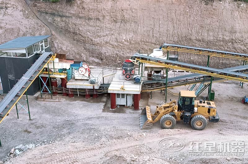 花岗岩破碎筛分，河北用户现场实拍