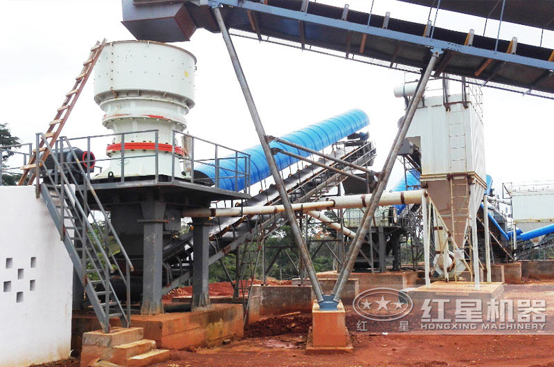 大型圆锥破生产现场 大型圆锥破生产现场