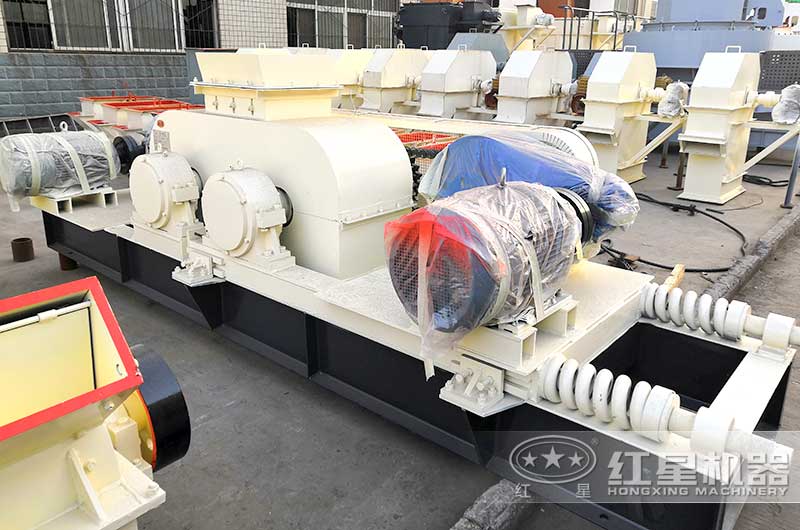 四辊破碎机现货供应 四辊破碎机现货供应