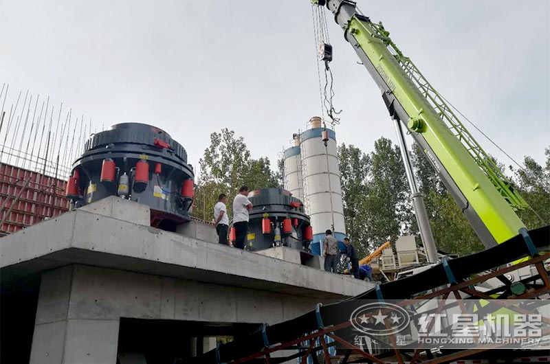 HXGYS300圆锥式破碎机现场 HXGYS300圆锥式破碎机现场