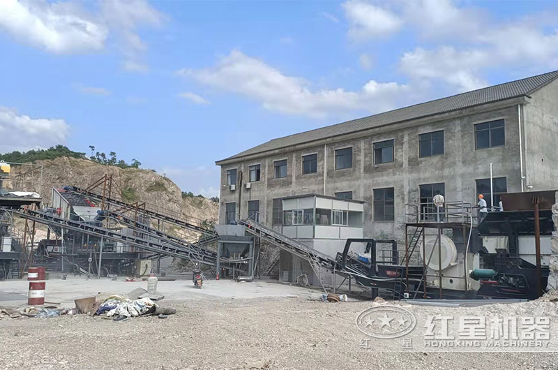 陕西移动式破碎机加工现场 陕西移动式破碎机加工现场