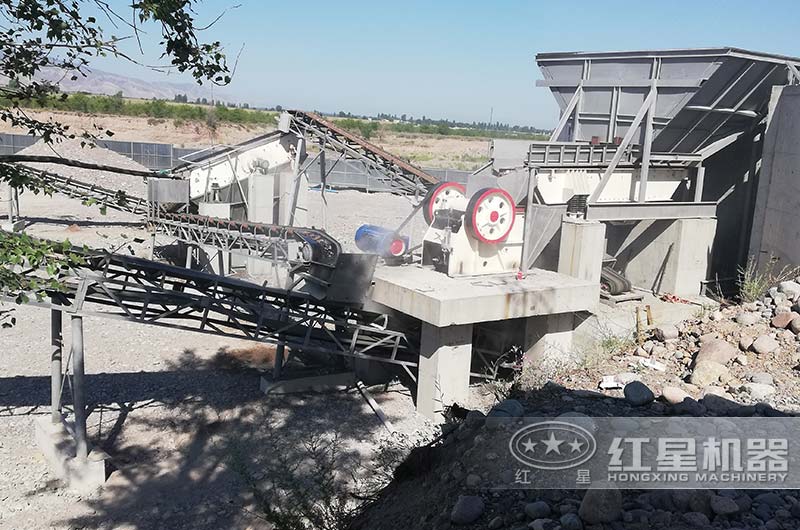 颚式破碎机生产现场实拍 颚式破碎机生产现场实拍