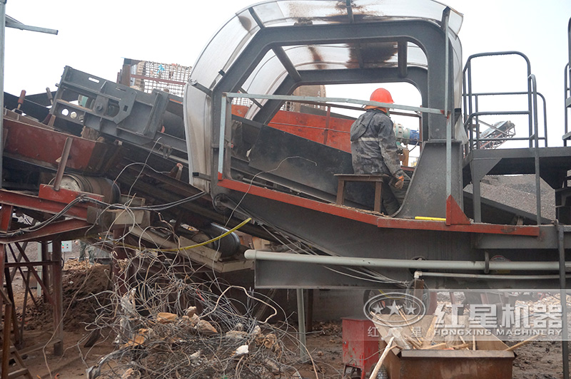 建筑垃圾再处理时分选出来的钢筋 建筑垃圾再处理时分选出来的钢筋