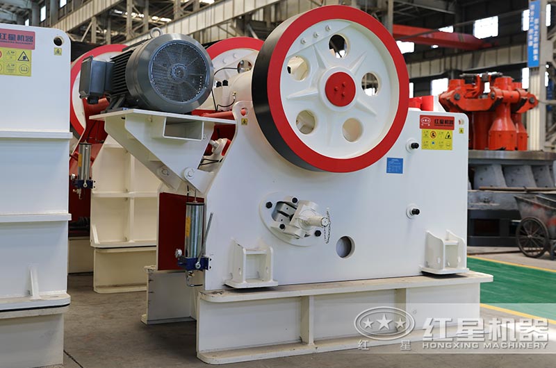 HDX德版连体鄂式破碎机 HDX德版连体鄂式破碎机