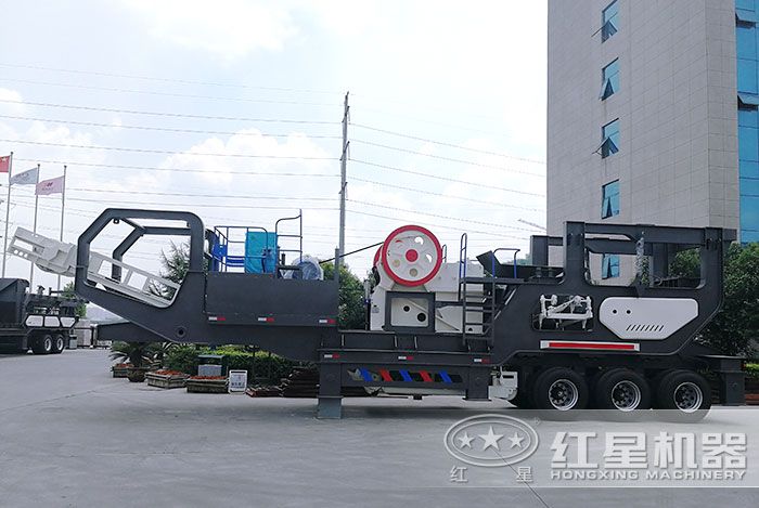 移动破碎机搭载颚式破碎机