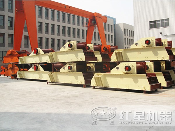 振动给料机 振动给料机