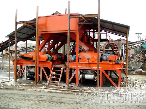 对辊式破碎机破碎现场 对辊式破碎机破碎现场