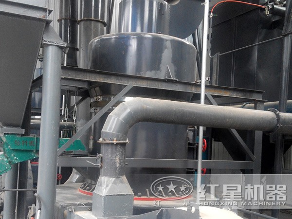 3250石灰石磨粉机作业图 3250石灰石磨粉机作业图