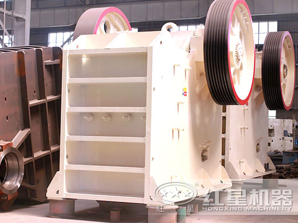 PE颚式破碎机 PE颚式破碎机