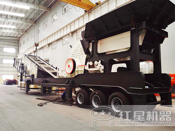 轮胎颚破移动破碎站 轮胎颚破移动破碎站