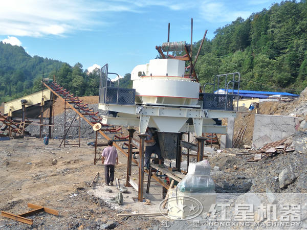 砂石破碎机_打石机现场作业图 砂石破碎机_打石机现场作业图