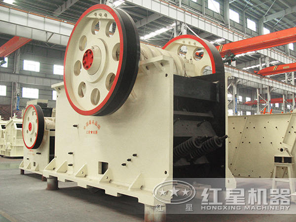 大型pe颚式破碎机 大型pe颚式破碎机