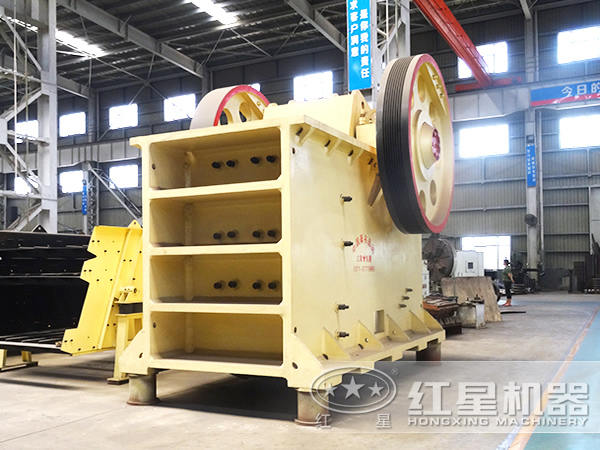 复摆颚式破碎机 复摆颚式破碎机