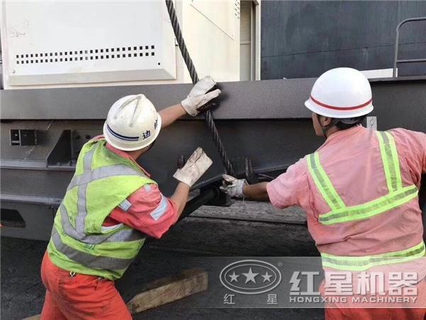 移动破碎站发货图 移动破碎站发货图