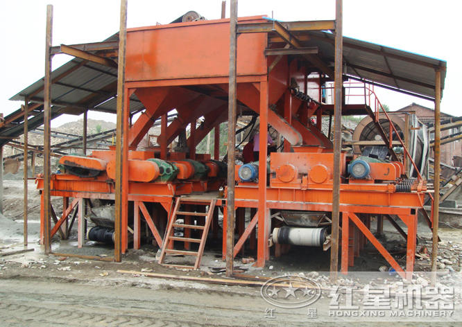 对辊制砂生产线现场