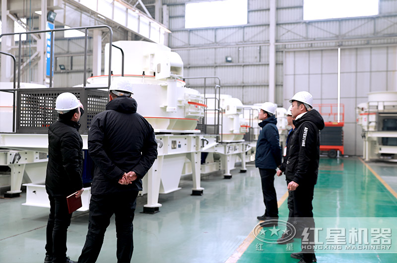 国外用户到红星车间实地参观 国外用户到红星车间实地参观