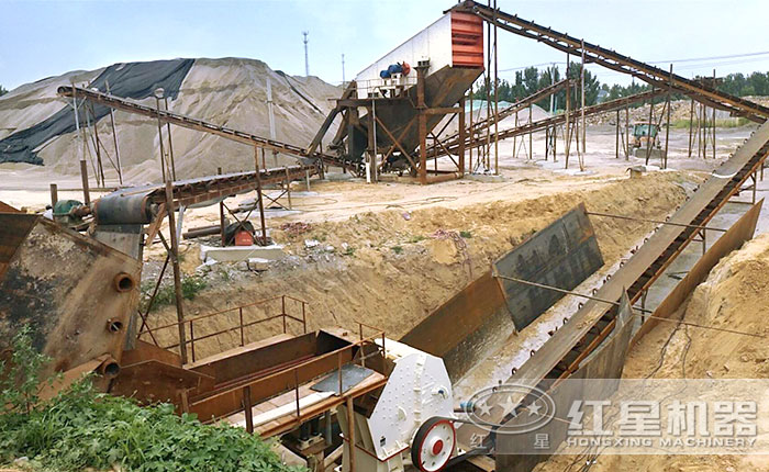 配置锤破的石料场 配置锤破的石料场