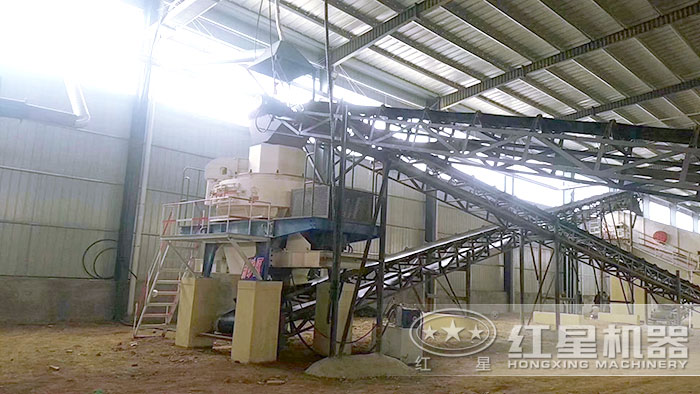 冲击式制砂机作业现场