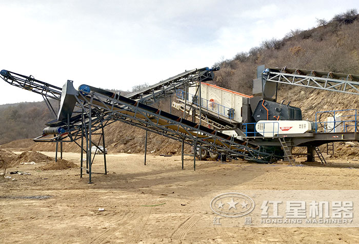 小型车式流动石子粉碎机搭载反击破