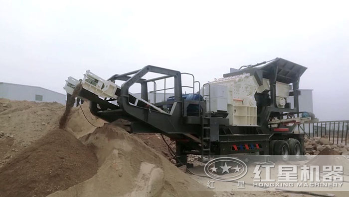河南洛阳移动式制砂设备作业现场 河南洛阳移动式制砂设备作业现场