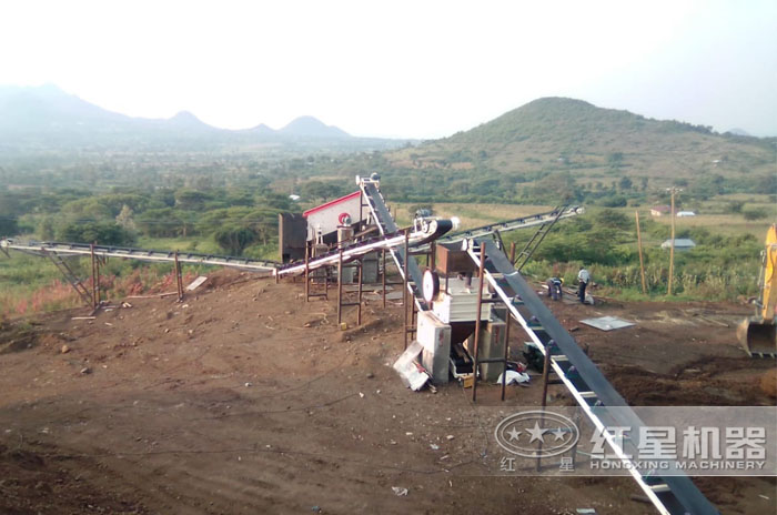 碎砂生产线现场 碎砂生产线现场