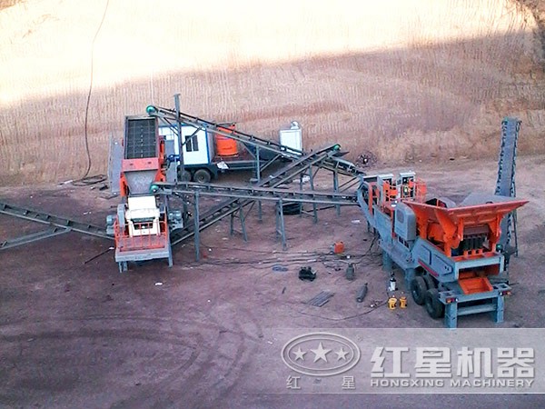 建筑垃圾破碎站多台联机作业，处理方式更多样